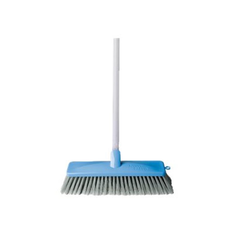 oates superior indoor broom